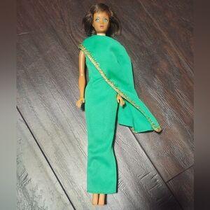 Vintage Midge Doll Barbie Green Dress